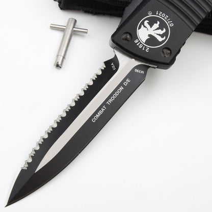 Outdoor Camping Tactical Folding Knife